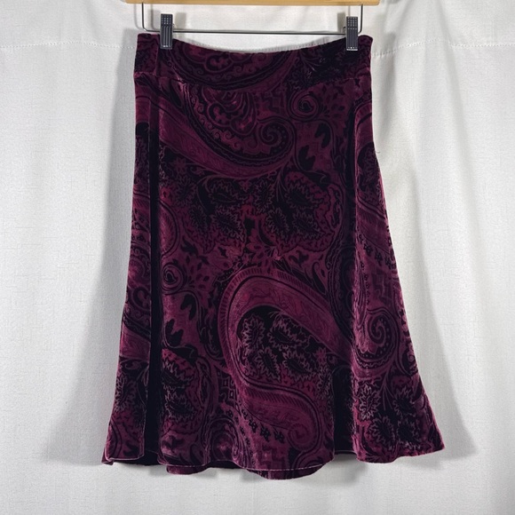 Banana Republic Y2K Velvet Paisley Skirt